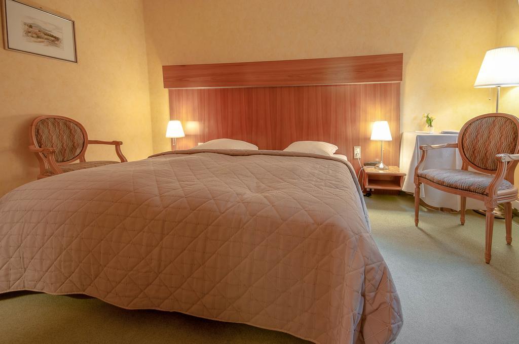 Hotel Domaine Le Moulin Ottrott Esterno foto