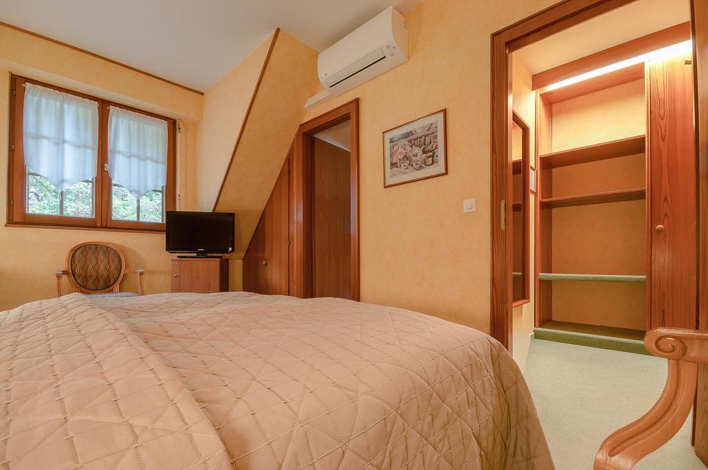 Hotel Domaine Le Moulin Ottrott Esterno foto