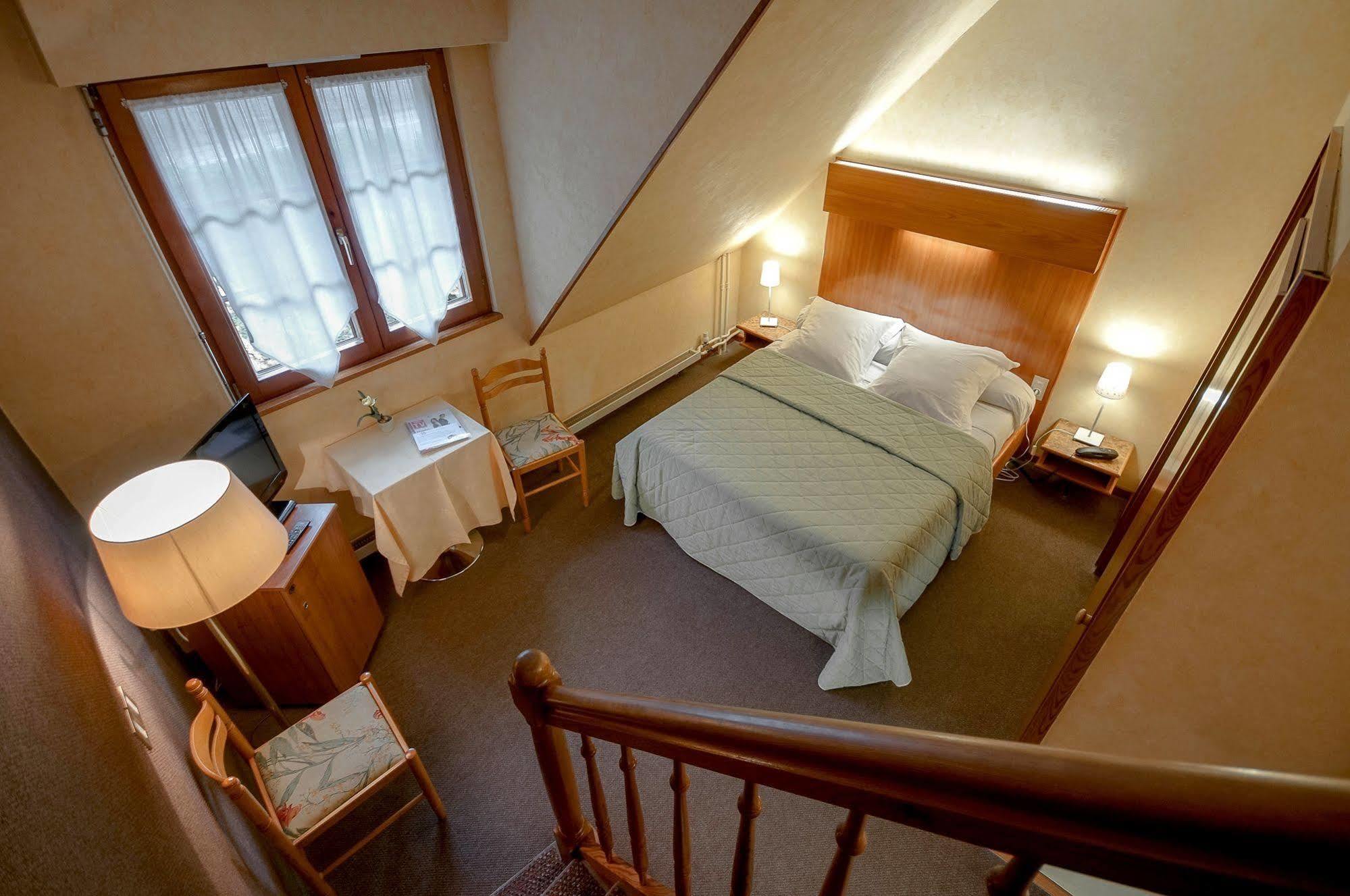 Hotel Domaine Le Moulin Ottrott Esterno foto