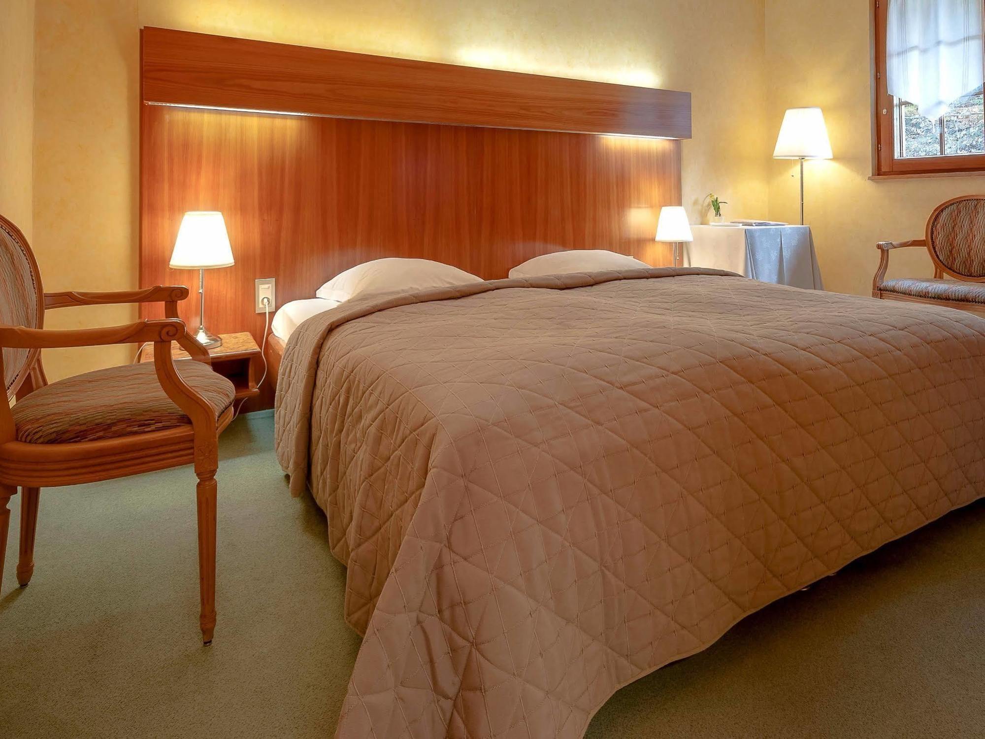 Hotel Domaine Le Moulin Ottrott Esterno foto